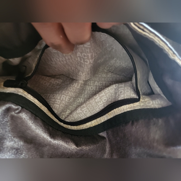 Kenneth Cole Reaction 10" c 5" grey metallic fabric small purse - Picture 8 of 9